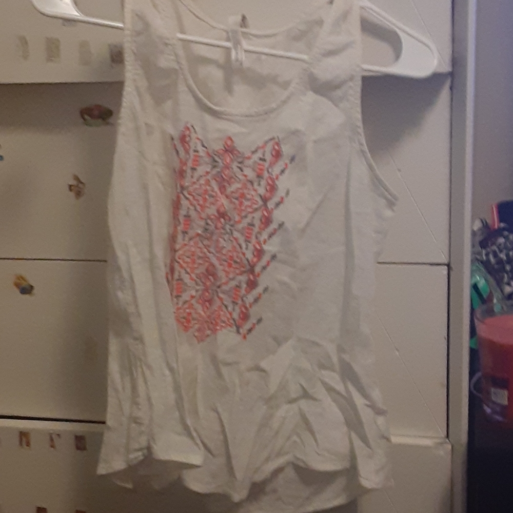 Short sleeve shirt